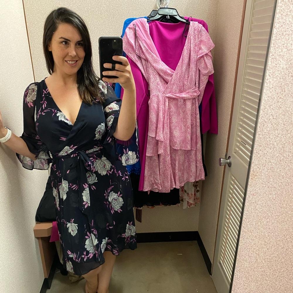 DKNY floral dress size 8 - never worn!